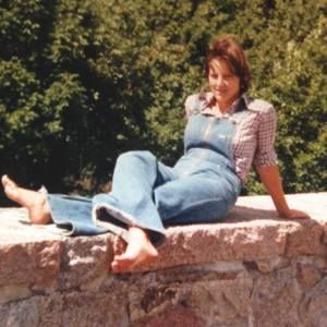 Meet your Posher, Claudine